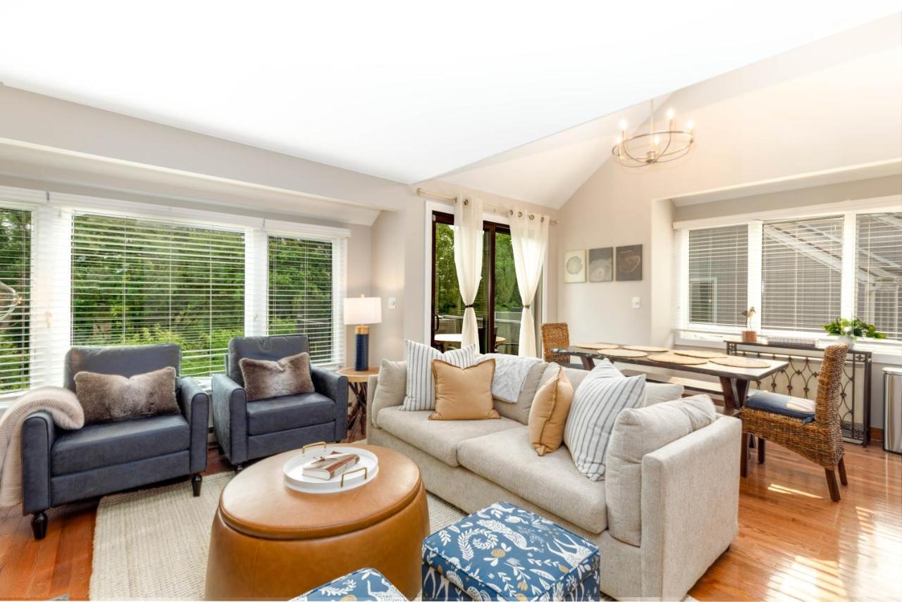 Holiday home Territory Lakeside Retreat: King Beds & Pool Access