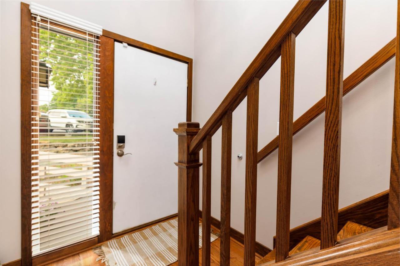 Holiday home Territory Lakeside Retreat: King Beds & Pool Access *