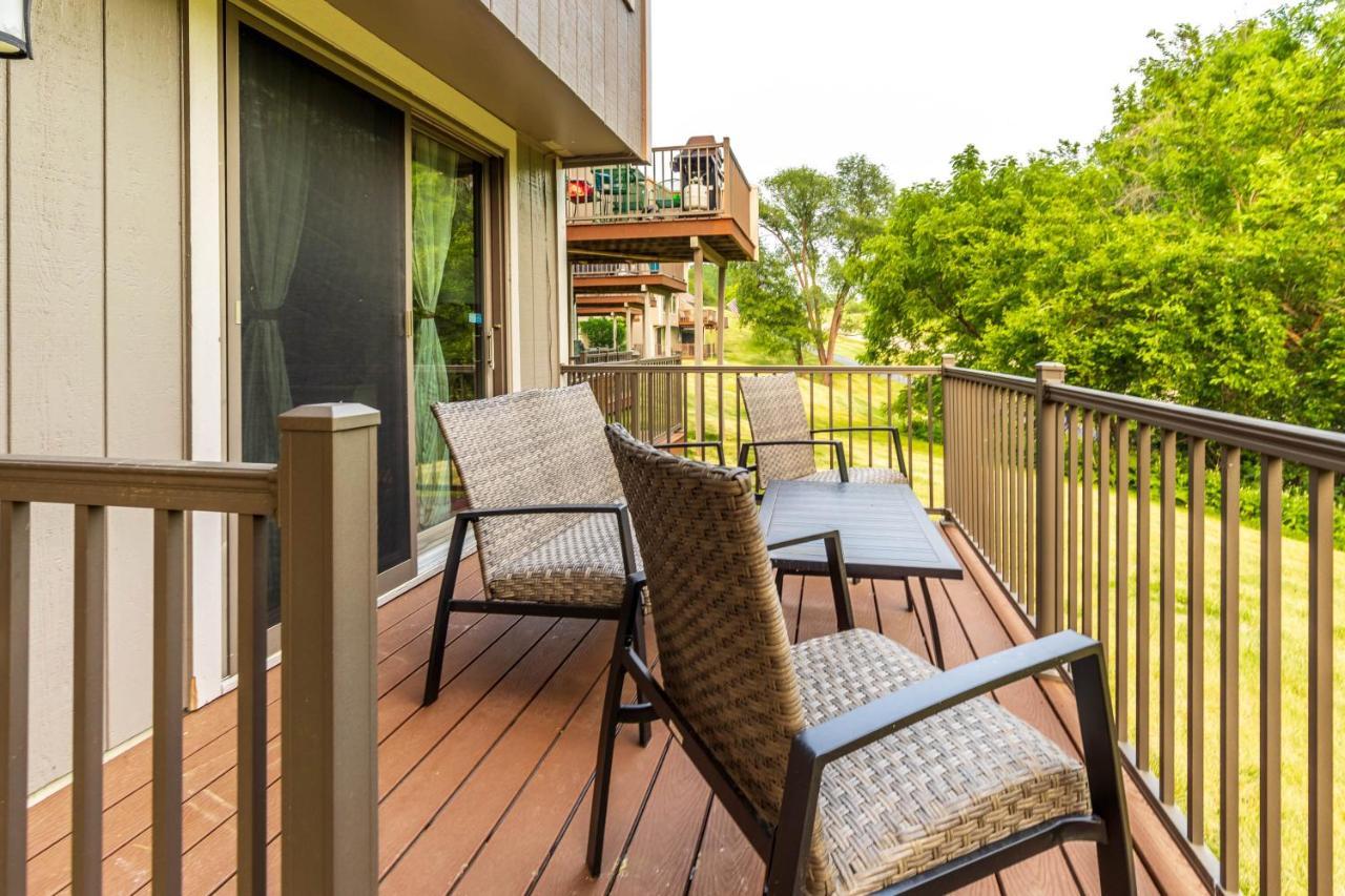 Holiday home Territory Lakeside Retreat: King Beds & Pool Access